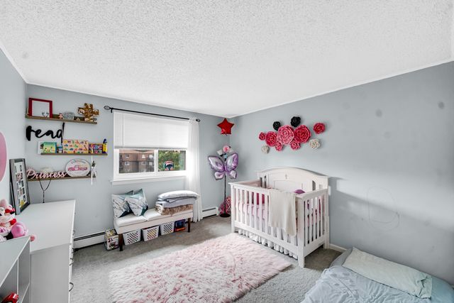 104 boardwalk Street 2E, Elk Grove Village, IL 60007