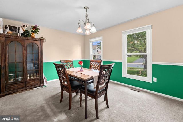 2188 ESBENSHADE RD, York, PA 17408