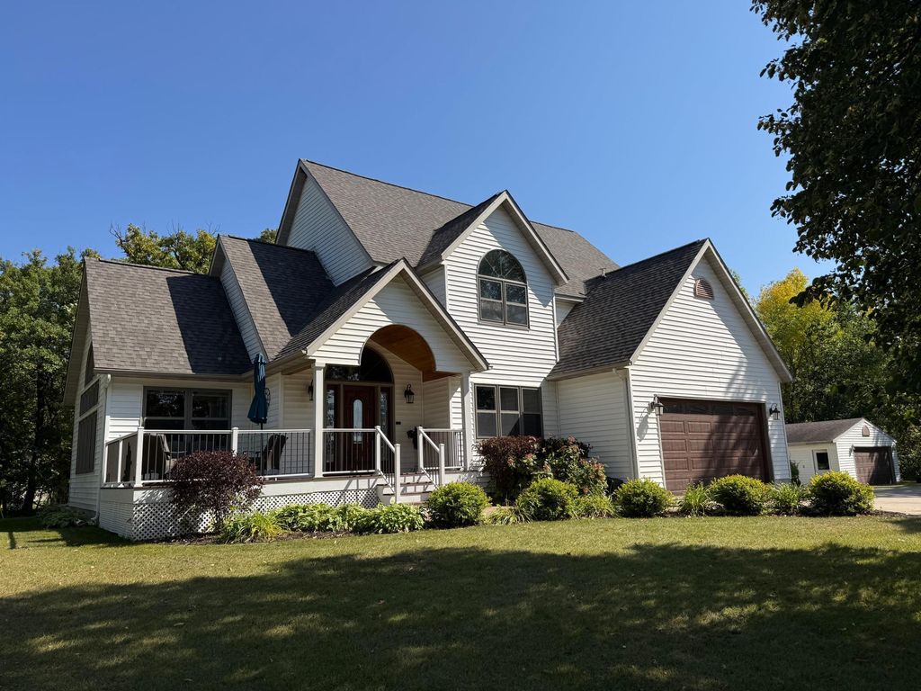 14158 185th Avenue NE, Smiley Twp, MN 56701