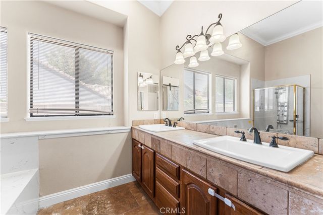 42362 Round Hill, Lancaster, CA 93536