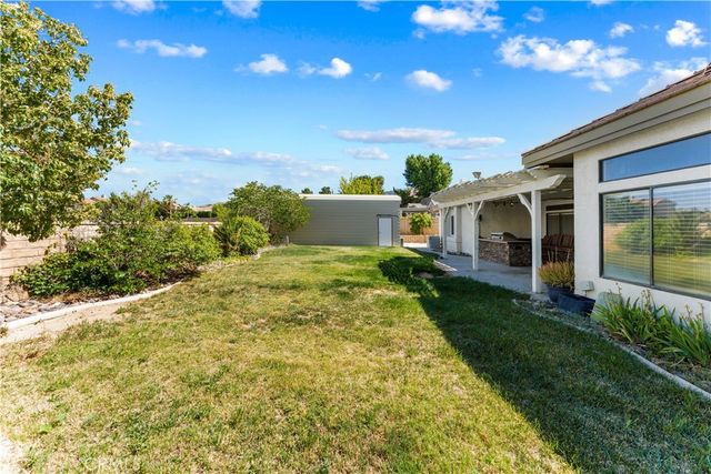 42362 Round Hill, Lancaster, CA 93536
