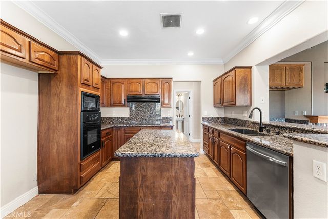 42362 Round Hill, Lancaster, CA 93536