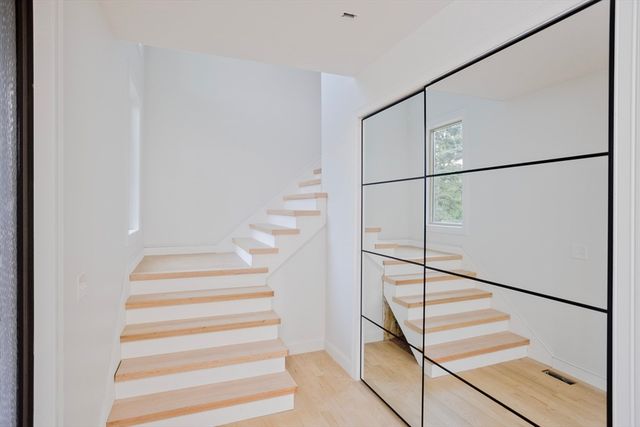 55 Foster Rd, Southwick, MA 01077