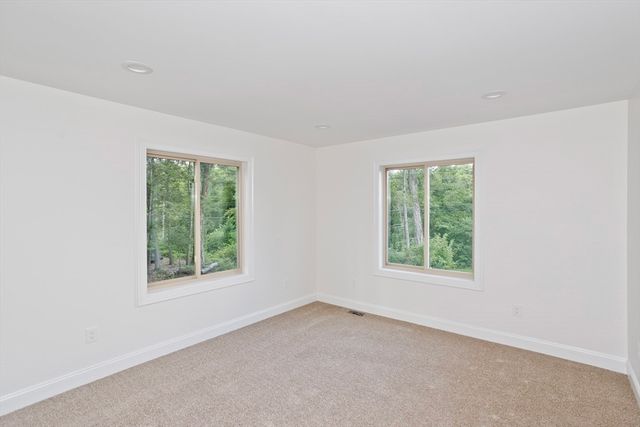 55 Foster Rd, Southwick, MA 01077