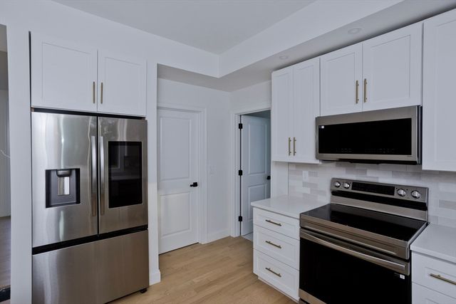 55 Foster Rd, Southwick, MA 01077