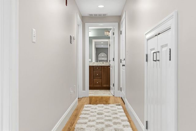 829 Lagrange St 3, Boston, MA 02132