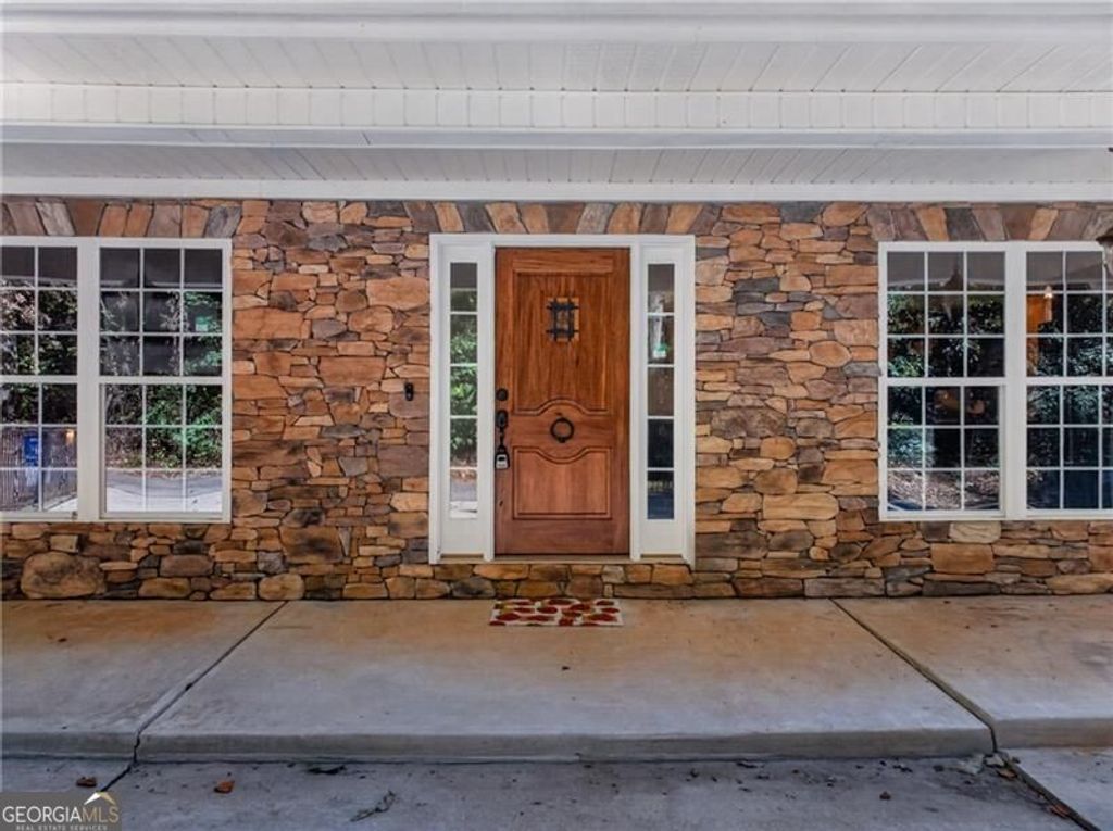 825 Rue Fluer De Lis, Lavonia, GA 30553 — photo 5