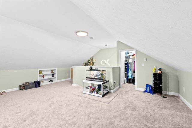 38 Hawley Ave, Plymouth, MA 02360