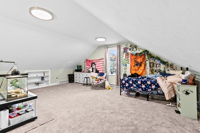 38 Hawley Ave, Plymouth, MA 02360