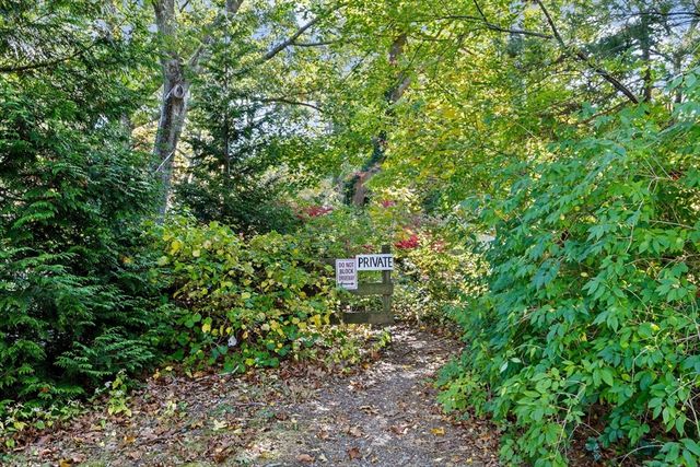 38 Hawley Ave, Plymouth, MA 02360