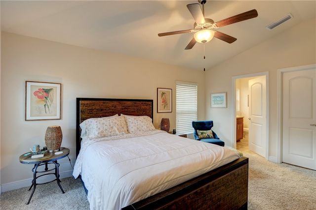 215 Briarcliff Circle, Sebastian, FL 32958