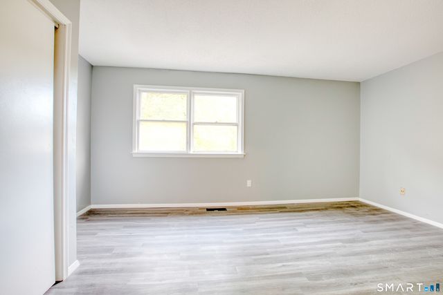 76 Caesar Drive, Bristol, CT 06010