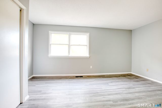 76 Caesar Drive, Bristol, CT 06010