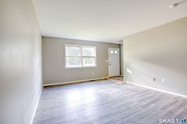 76 Caesar Drive, Bristol, CT 06010