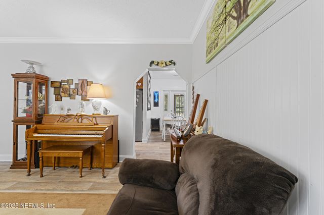 1463 BARDIN Road, Palatka, FL 32177