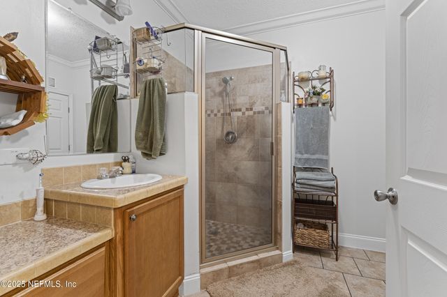 1463 BARDIN Road, Palatka, FL 32177