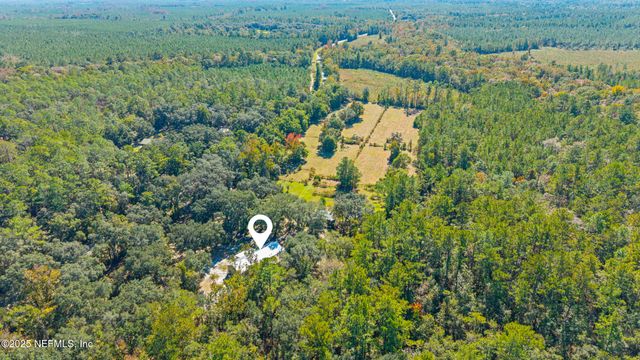 1463 BARDIN Road, Palatka, FL 32177