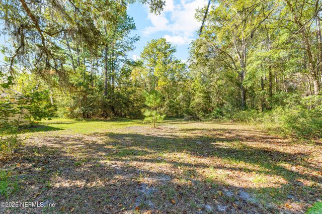1463 BARDIN Road, Palatka, FL 32177