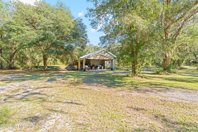 1463 BARDIN Road, Palatka, FL 32177