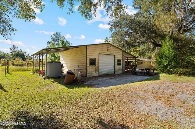 1463 BARDIN Road, Palatka, FL 32177