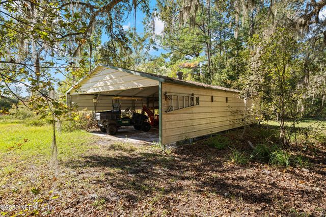 1463 BARDIN Road, Palatka, FL 32177