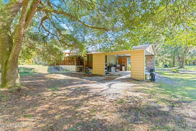 1463 BARDIN Road, Palatka, FL 32177