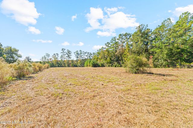 1463 BARDIN Road, Palatka, FL 32177