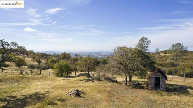 16101 Moccasin Ranch, La Grange, CA 95311