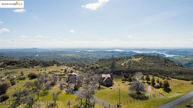 16101 Moccasin Ranch, La Grange, CA 95311