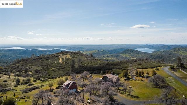 16101 Moccasin Ranch, La Grange, CA 95311