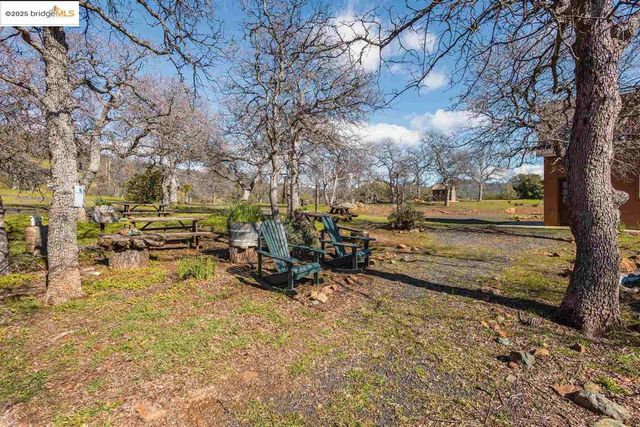 16101 Moccasin Ranch, La Grange, CA 95311