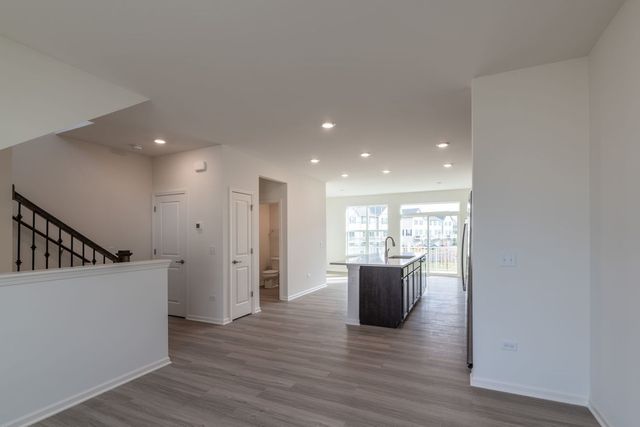 605 Brook Court, Oswego, IL 60543