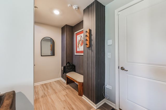 605 Brook Court, Oswego, IL 60543