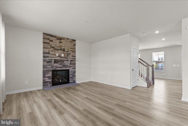128 THORNTON WAY, Winchester, VA 22602