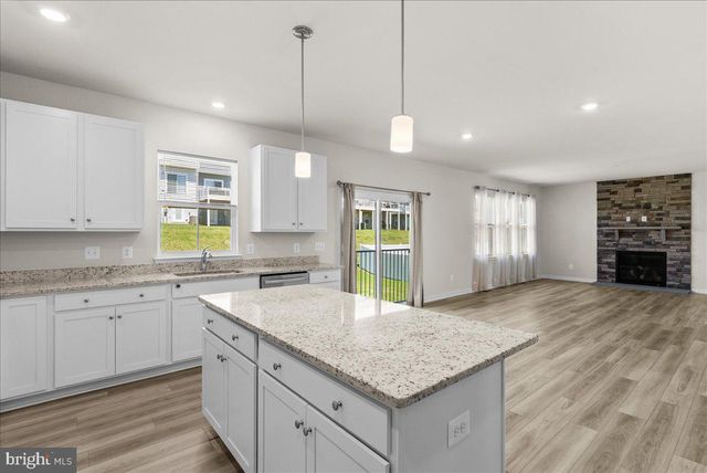 128 THORNTON WAY, Winchester, VA 22602