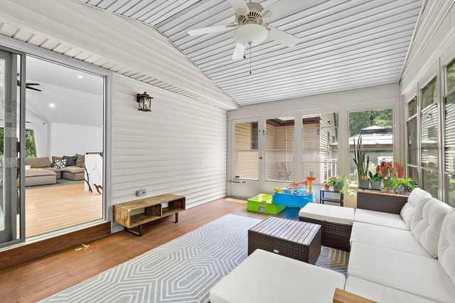 25 Dexter Rd, Melrose, MA 02176