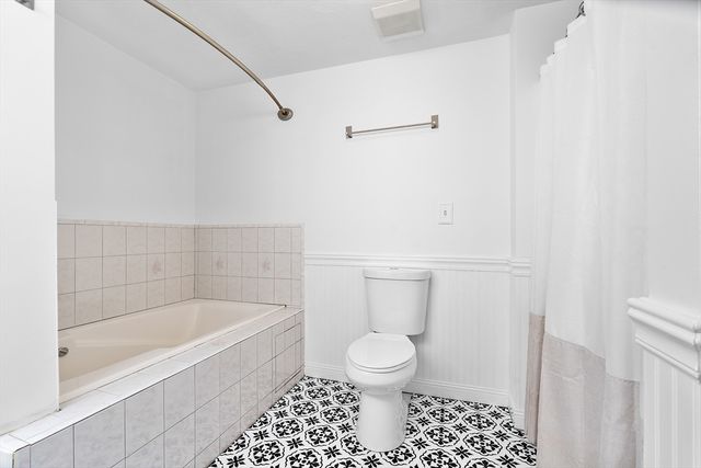 25 Dexter Rd, Melrose, MA 02176