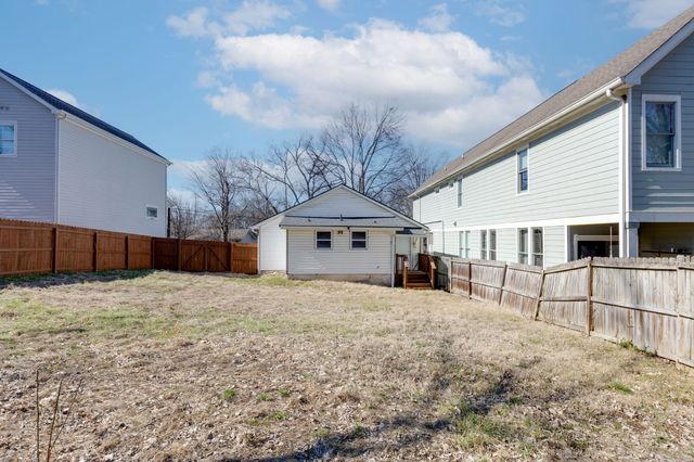 2412 Chapel Ave, Nashville, TN 37206