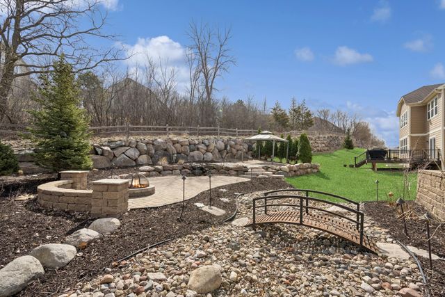 5270 Jewel Lane N, Plymouth, MN 55446