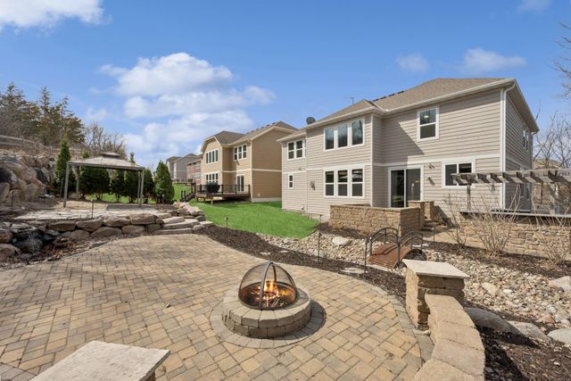 5270 Jewel Lane N, Plymouth, MN 55446