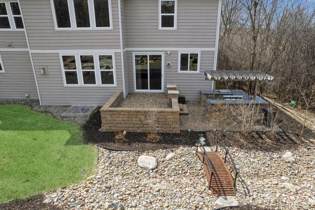 5270 Jewel Lane N, Plymouth, MN 55446