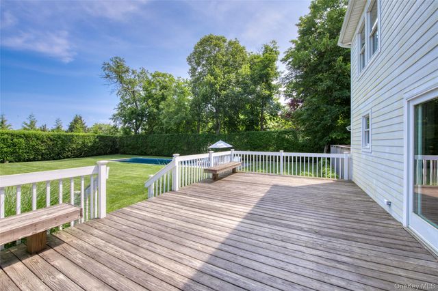 39595 Main Road, Orient, NY 11957