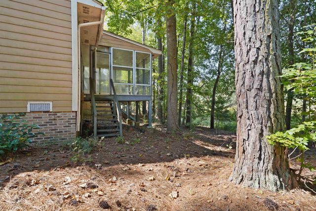 21 Forest Oaks Way, Spartanburg, SC 29307