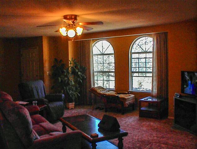32860 George Smith Road, Yokuts Valley, CA 93675