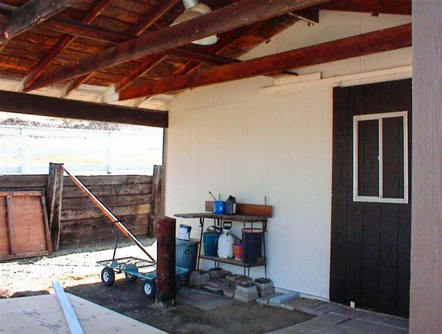 32860 George Smith Road, Yokuts Valley, CA 93675