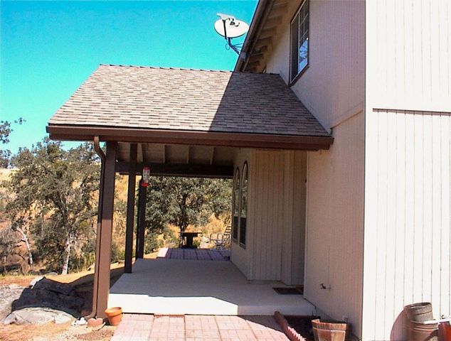 32860 George Smith Road, Yokuts Valley, CA 93675