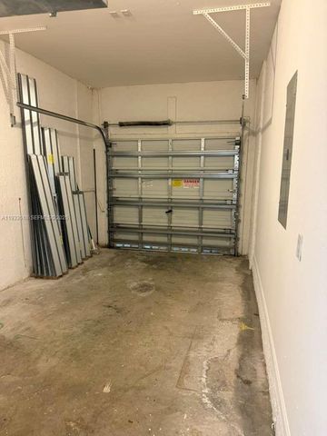 448 NE 21st Ave, Homestead, FL 33033