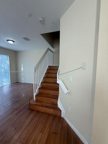 448 NE 21st Ave, Homestead, FL 33033