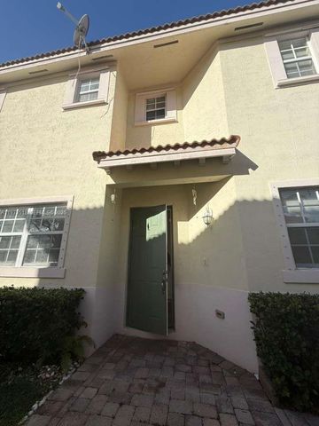 448 NE 21st Ave, Homestead, FL 33033