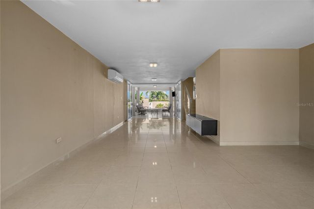 T-3 PRINCESA ANA, Guaynabo, PR 00969